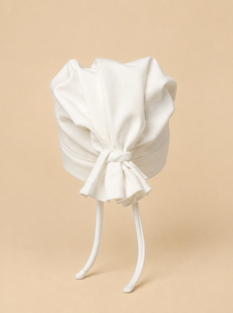 Varsity Issue Tie-Knot Beanie "White"