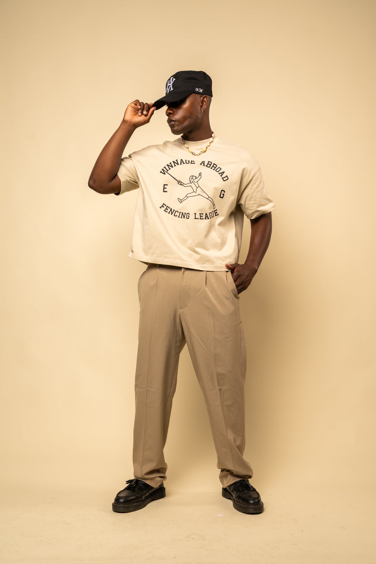 Club Fencing Tee w Fencing Man Insignia